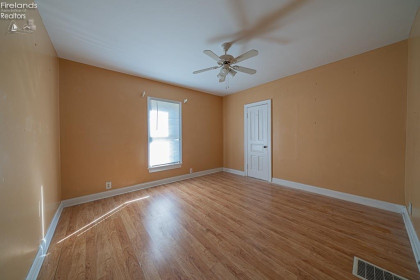 609 main Street, Clyde, 43410, 4 Bedroom Bedrooms, ,1 BathroomBathrooms,Residential,For Sale,main,20264038