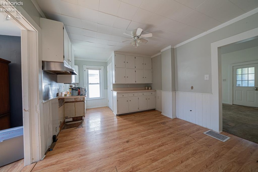 609 main Street, Clyde, 43410, 4 Bedroom Bedrooms, ,1 BathroomBathrooms,Residential,For Sale,main,20264038