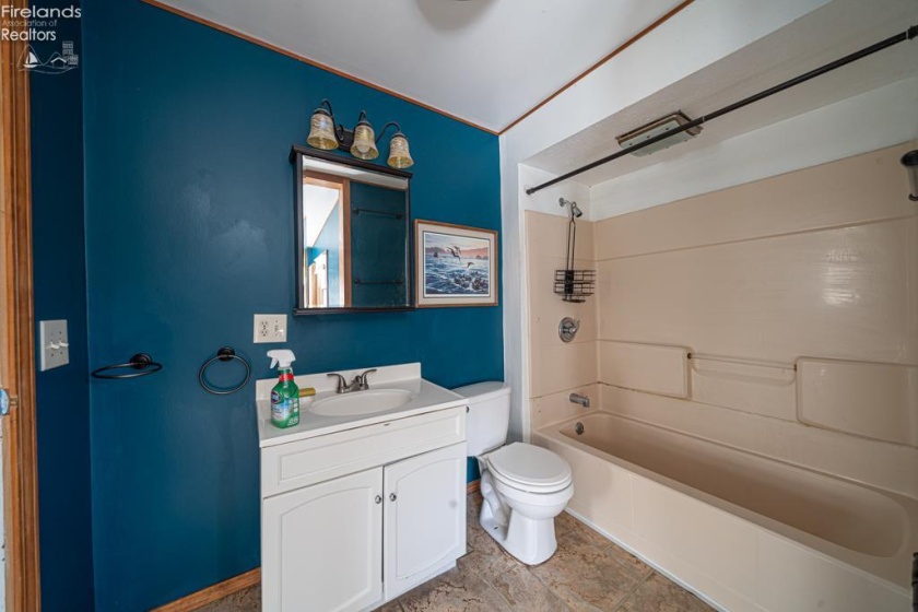 609 main Street, Clyde, 43410, 4 Bedroom Bedrooms, ,1 BathroomBathrooms,Residential,For Sale,main,20264038
