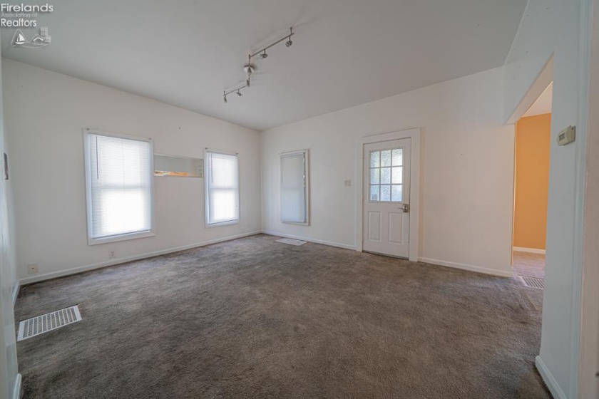 609 main Street, Clyde, 43410, 4 Bedroom Bedrooms, ,1 BathroomBathrooms,Residential,For Sale,main,20264038