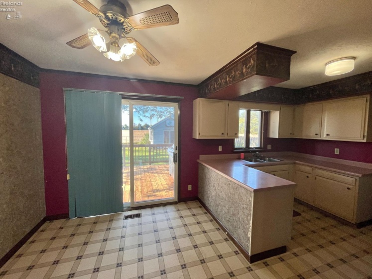 944 Township Road 122, Tiffin, 44883, 3 Bedroom Bedrooms, ,2 BathroomBathrooms,Residential,For Sale,Township Road 122,20264109