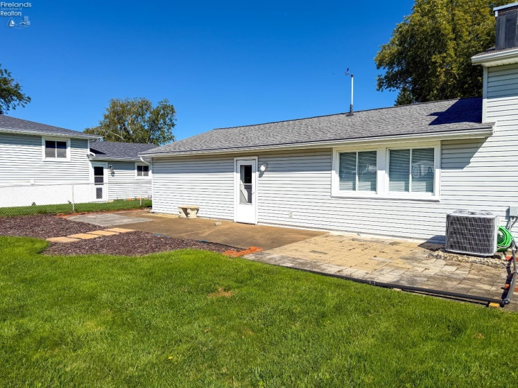 2920 Hinde Avenue, Sandusky, 44870, 3 Bedroom Bedrooms, ,2 BathroomBathrooms,Residential,For Sale,Hinde,20264111