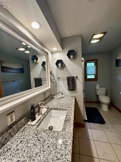 310 Crestview Lane, Tiffin, 44883, 3 Bedroom Bedrooms, ,2 BathroomBathrooms,Residential,For Sale,Crestview,20263947
