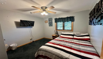 310 Crestview Lane, Tiffin, 44883, 3 Bedroom Bedrooms, ,2 BathroomBathrooms,Residential,For Sale,Crestview,20263947