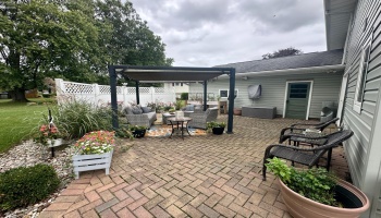 310 Crestview Lane, Tiffin, 44883, 3 Bedroom Bedrooms, ,2 BathroomBathrooms,Residential,For Sale,Crestview,20263947