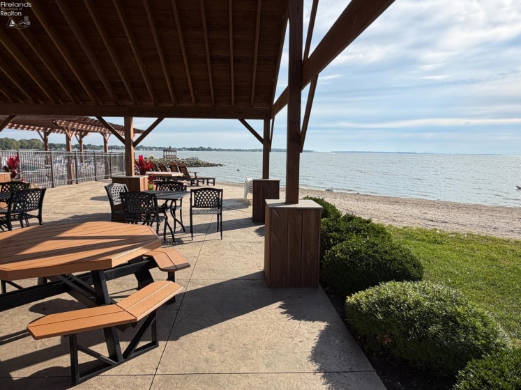 2189 Harbor Bay Estates, Marblehead, 43440, 3 Bedroom Bedrooms, ,5 BathroomBathrooms,Residential,For Sale,Harbor Bay Estates,20264059