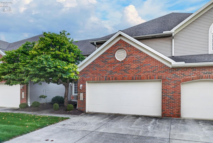 120 Ambleside Way, Amherst, 44001, 3 Bedroom Bedrooms, ,2 BathroomBathrooms,Residential,For Sale,Ambleside Way,20264115