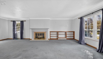 2803 Starr Avenue, Oregon, 43616, ,2 BathroomBathrooms,Residential,For Sale,Starr,20264087
