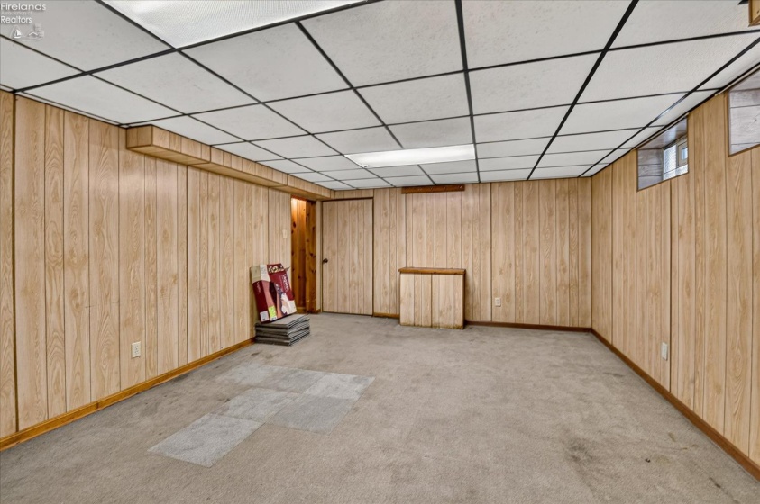 2803 Starr Avenue, Oregon, 43616, ,2 BathroomBathrooms,Residential,For Sale,Starr,20264087