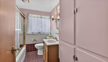 2803 Starr Avenue, Oregon, 43616, ,2 BathroomBathrooms,Residential,For Sale,Starr,20264087