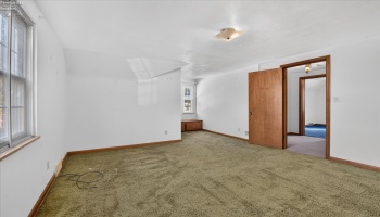 2803 Starr Avenue, Oregon, 43616, ,2 BathroomBathrooms,Residential,For Sale,Starr,20264087
