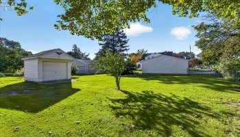 2803 Starr Avenue, Oregon, 43616, ,2 BathroomBathrooms,Residential,For Sale,Starr,20264087