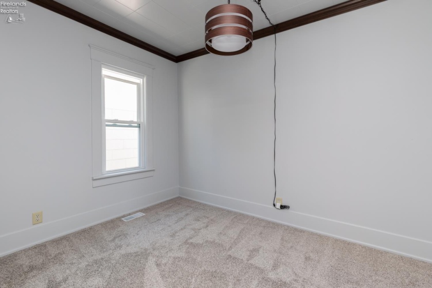 231 Lytle Street, Fostoria, 44830, 2 Bedroom Bedrooms, ,1 BathroomBathrooms,Residential,For Sale,Lytle,20264105