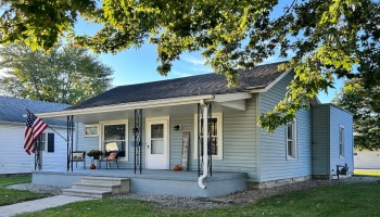 523 North Street, Fostoria, 44830, 2 Bedroom Bedrooms, ,1 BathroomBathrooms,Residential,For Sale,North,20264104