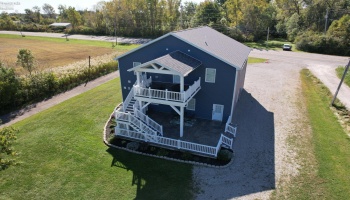 3255 Lakeshore Drive, Port Clinton, 43452, 3 Bedroom Bedrooms, ,3 BathroomBathrooms,Residential,For Sale,Lakeshore,20264120
