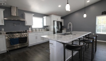3255 Lakeshore Drive, Port Clinton, 43452, 3 Bedroom Bedrooms, ,3 BathroomBathrooms,Residential,For Sale,Lakeshore,20264120
