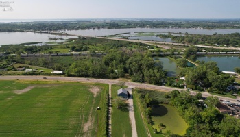 3255 Lakeshore Drive, Port Clinton, 43452, 3 Bedroom Bedrooms, ,3 BathroomBathrooms,Residential,For Sale,Lakeshore,20264120