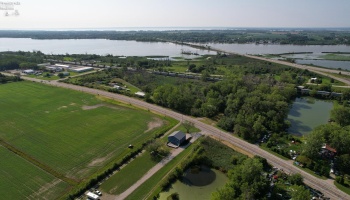 3255 Lakeshore Drive, Port Clinton, 43452, 3 Bedroom Bedrooms, ,3 BathroomBathrooms,Residential,For Sale,Lakeshore,20264120