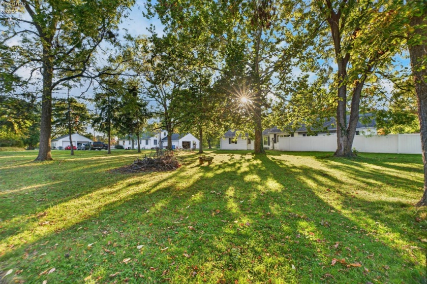 5011 Leavitt Road, Lorain, 44053, 2 Bedroom Bedrooms, ,1 BathroomBathrooms,Residential,For Sale,Leavitt,20264135