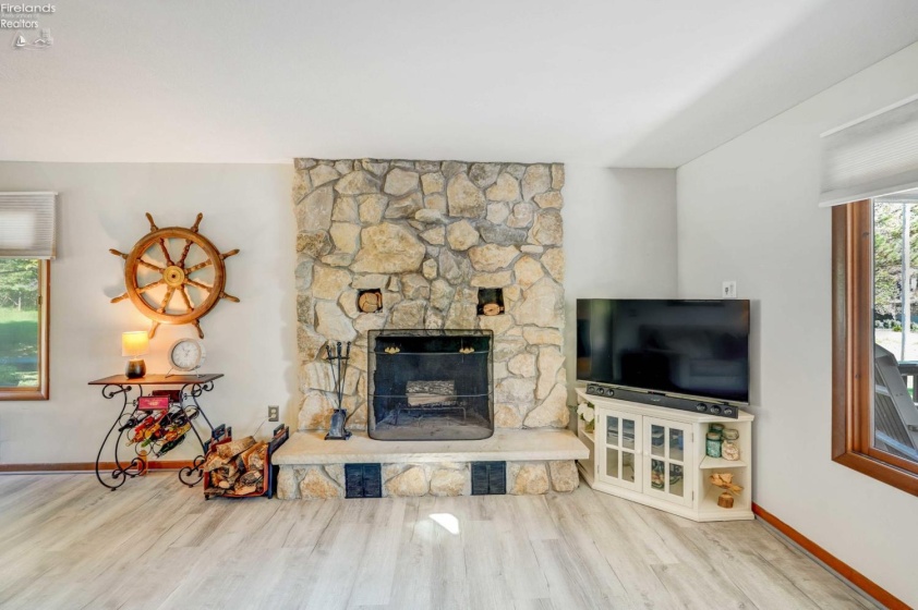 3254 Confederate Drive, Marblehead, 43440, 4 Bedroom Bedrooms, ,3 BathroomBathrooms,Residential,For Sale,Confederate,20264136