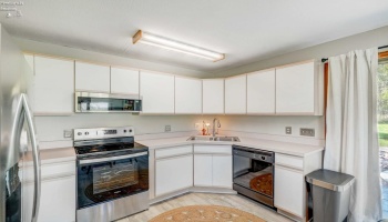 3254 Confederate Drive, Marblehead, 43440, 4 Bedroom Bedrooms, ,3 BathroomBathrooms,Residential,For Sale,Confederate,20264136