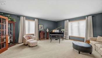 420 Jamestown Avenue, Tiffin, 44883, 4 Bedroom Bedrooms, ,4 BathroomBathrooms,Residential,For Sale,Jamestown,20264139