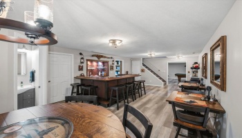 420 Jamestown Avenue, Tiffin, 44883, 4 Bedroom Bedrooms, ,4 BathroomBathrooms,Residential,For Sale,Jamestown,20264139