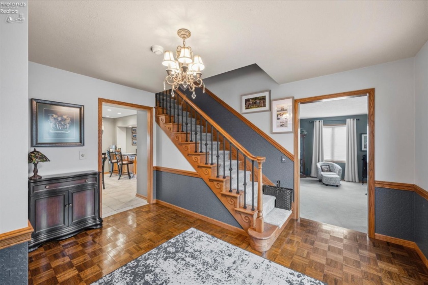 420 Jamestown Avenue, Tiffin, 44883, 4 Bedroom Bedrooms, ,4 BathroomBathrooms,Residential,For Sale,Jamestown,20264139