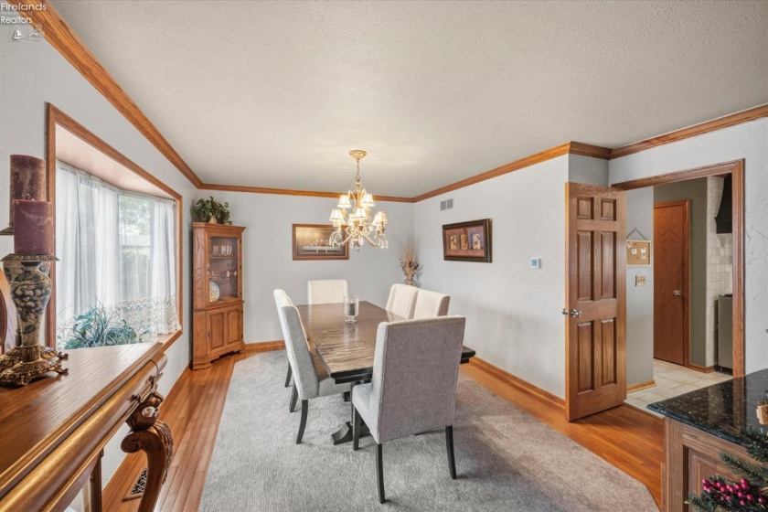 420 Jamestown Avenue, Tiffin, 44883, 4 Bedroom Bedrooms, ,4 BathroomBathrooms,Residential,For Sale,Jamestown,20264139