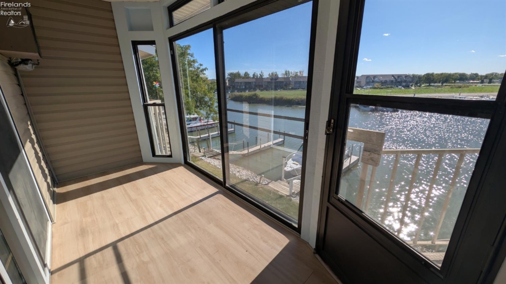 6484 Harris Harbor Drive, Oak Harbor, 43449, 1 Bedroom Bedrooms, ,1 BathroomBathrooms,Residential,For Sale,Harris Harbor,20264138