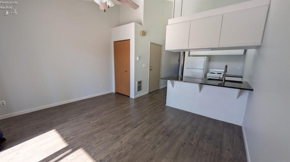 6484 Harris Harbor Drive, Oak Harbor, 43449, 1 Bedroom Bedrooms, ,1 BathroomBathrooms,Residential,For Sale,Harris Harbor,20264138