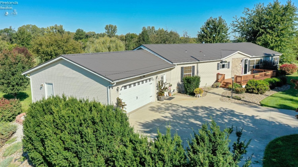 13807 State Route 61, Collins, 44826, 3 Bedroom Bedrooms, ,2 BathroomBathrooms,Residential,For Sale,State Route 61,20263862