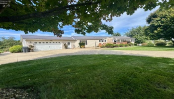 13807 State Route 61, Collins, 44826, 3 Bedroom Bedrooms, ,2 BathroomBathrooms,Residential,For Sale,State Route 61,20263862