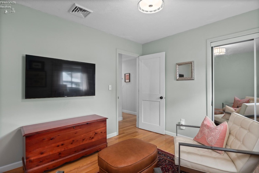 207 Cincinnati Avenue, Huron, 44839, 4 Bedroom Bedrooms, ,2 BathroomBathrooms,Residential,For Sale,Cincinnati,20264050