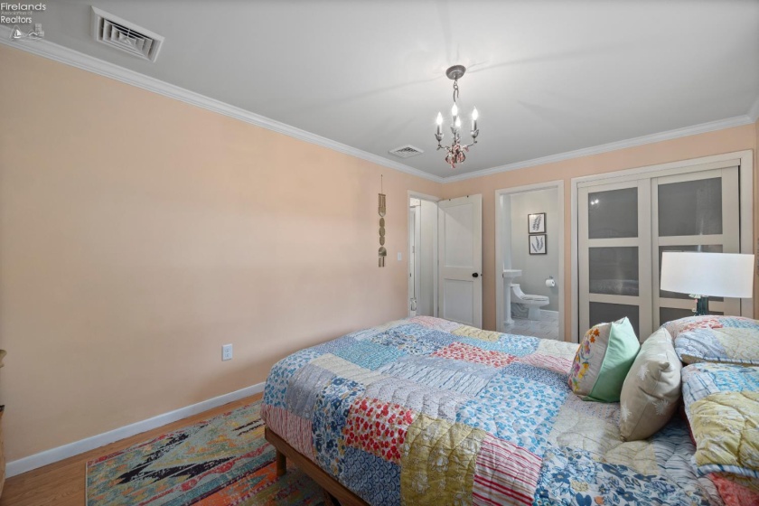 207 Cincinnati Avenue, Huron, 44839, 4 Bedroom Bedrooms, ,2 BathroomBathrooms,Residential,For Sale,Cincinnati,20264050