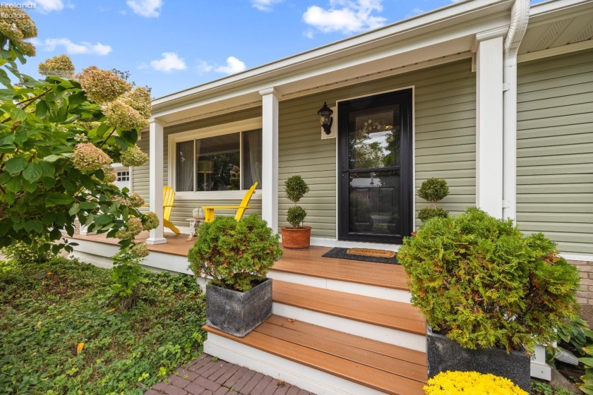 207 Cincinnati Avenue, Huron, 44839, 4 Bedroom Bedrooms, ,2 BathroomBathrooms,Residential,For Sale,Cincinnati,20264050