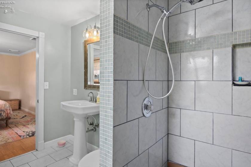 207 Cincinnati Avenue, Huron, 44839, 4 Bedroom Bedrooms, ,2 BathroomBathrooms,Residential,For Sale,Cincinnati,20264050