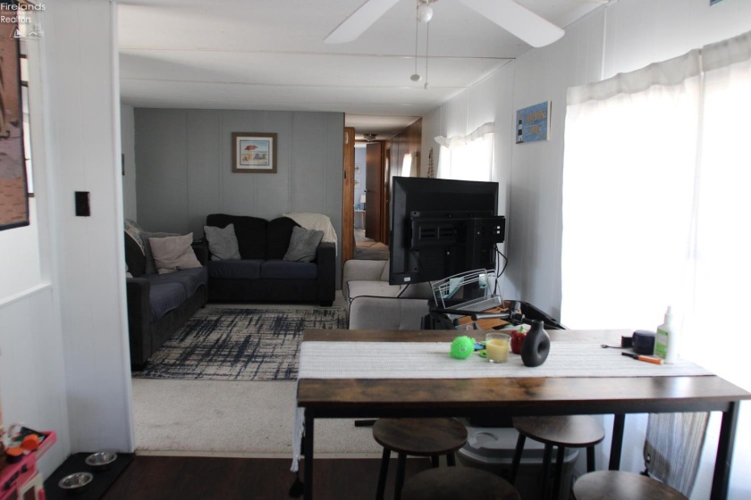 5640 Twin Beach Road, Port Clinton, 43452, 2 Bedroom Bedrooms, ,1 BathroomBathrooms,Residential,For Sale,Twin Beach,20264134