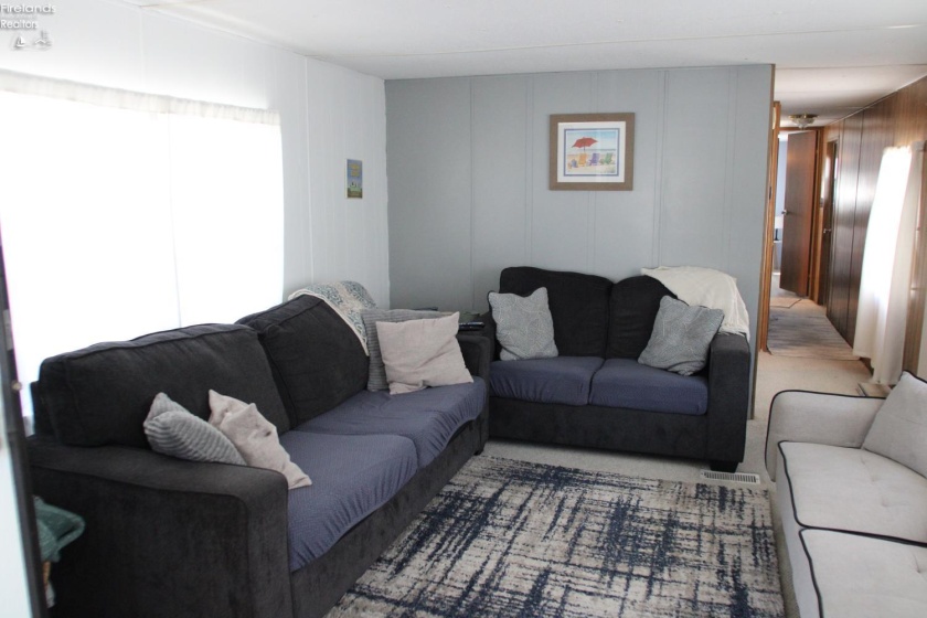 5640 Twin Beach Road, Port Clinton, 43452, 2 Bedroom Bedrooms, ,1 BathroomBathrooms,Residential,For Sale,Twin Beach,20264134