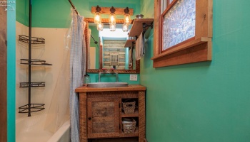 232 Barker Street, Wellington, 44090, 3 Bedroom Bedrooms, ,2 BathroomBathrooms,Residential,For Sale,Barker,20264128