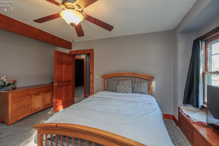 232 Barker Street, Wellington, 44090, 3 Bedroom Bedrooms, ,2 BathroomBathrooms,Residential,For Sale,Barker,20264128