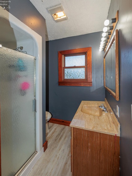 232 Barker Street, Wellington, 44090, 3 Bedroom Bedrooms, ,2 BathroomBathrooms,Residential,For Sale,Barker,20264128
