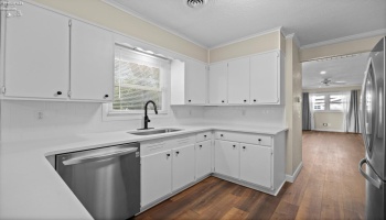 541 Lincoln Avenue, Huron, 44839, 3 Bedroom Bedrooms, ,2 BathroomBathrooms,Residential,For Sale,Lincoln,20264144