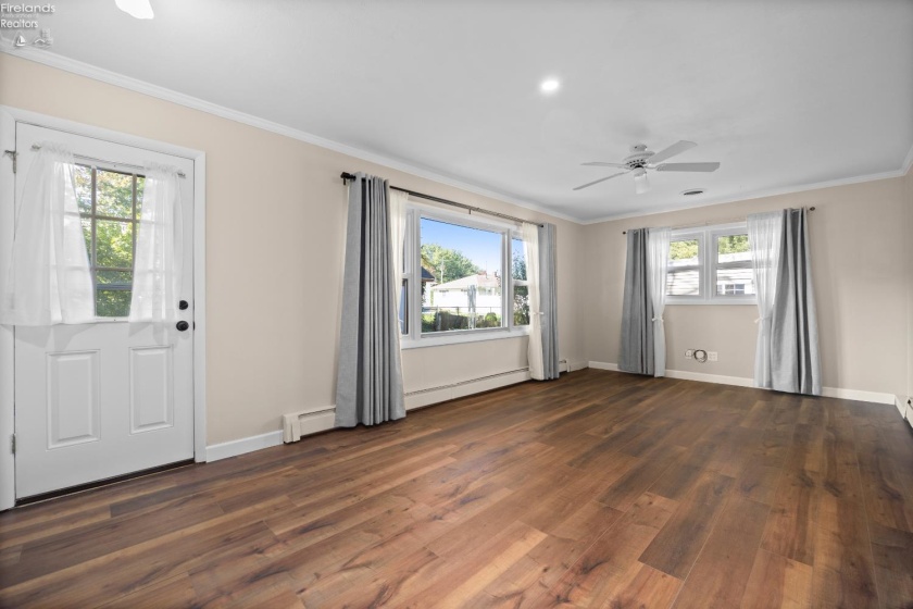 541 Lincoln Avenue, Huron, 44839, 3 Bedroom Bedrooms, ,2 BathroomBathrooms,Residential,For Sale,Lincoln,20264144