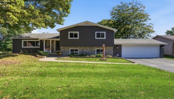 145 Gibson Court, Tiffin, 44883, 4 Bedroom Bedrooms, ,3 BathroomBathrooms,Residential,For Sale,Gibson,20264129