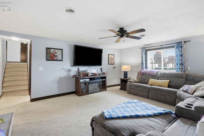 145 Gibson Court, Tiffin, 44883, 4 Bedroom Bedrooms, ,3 BathroomBathrooms,Residential,For Sale,Gibson,20264129