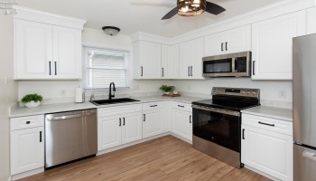 1415 Edgewater Avenue, Sandusky, 44870, 2 Bedroom Bedrooms, ,1 BathroomBathrooms,Residential,For Sale,Edgewater,20264154