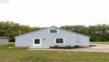 1415 Edgewater Avenue, Sandusky, 44870, 2 Bedroom Bedrooms, ,1 BathroomBathrooms,Residential,For Sale,Edgewater,20264154