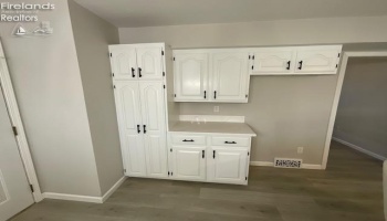 740 Michaels Road, Fremont, 43420, 5 Bedroom Bedrooms, ,4 BathroomBathrooms,Residential,For Sale,Michaels,20264119