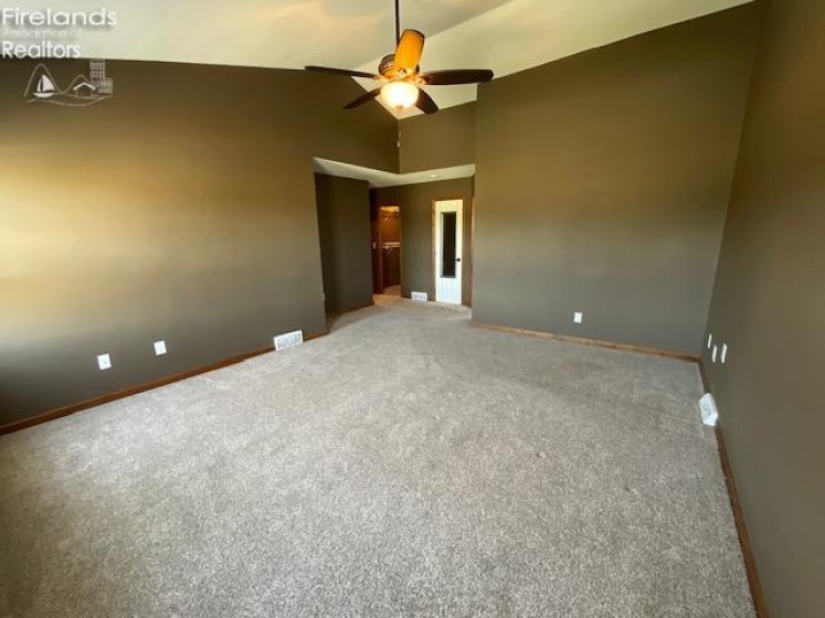 740 Michaels Road, Fremont, 43420, 5 Bedroom Bedrooms, ,4 BathroomBathrooms,Residential,For Sale,Michaels,20264119